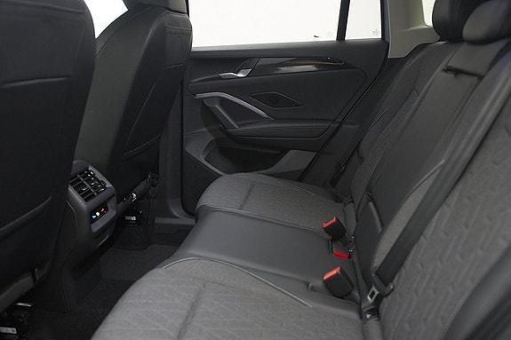 Volkswagen Tiguan 13 of 17