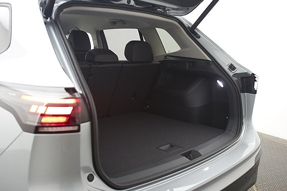 Volkswagen Tiguan 15 of 17