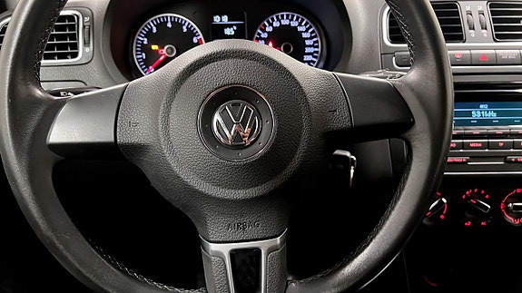 Volkswagen Polo 17 of 18