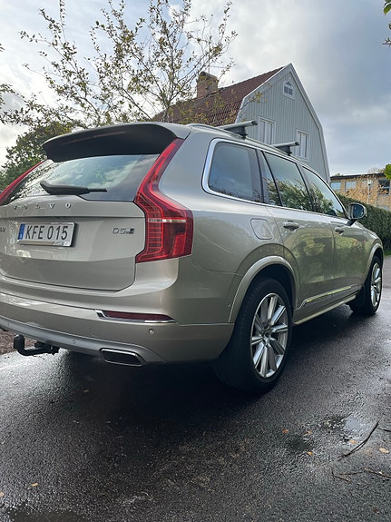 Volvo XC90 5 of 9