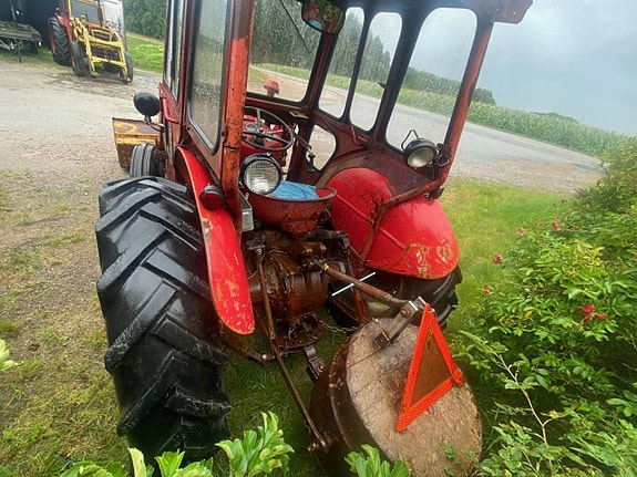 MASSEY FERGUSON 35 3 of 5