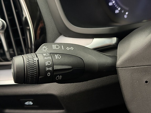 Volvo V60 16 of 30