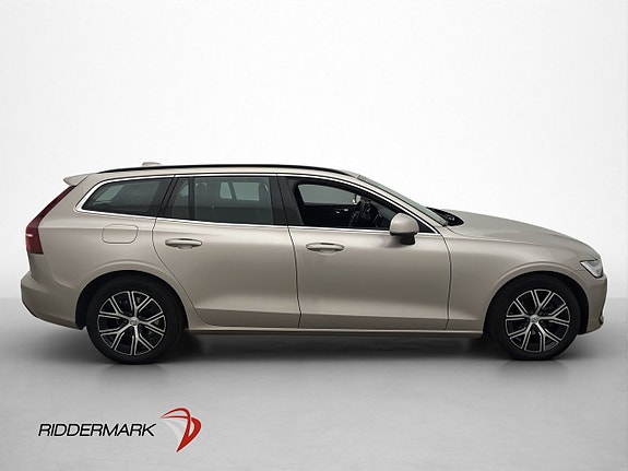 Volvo V60 9 of 30