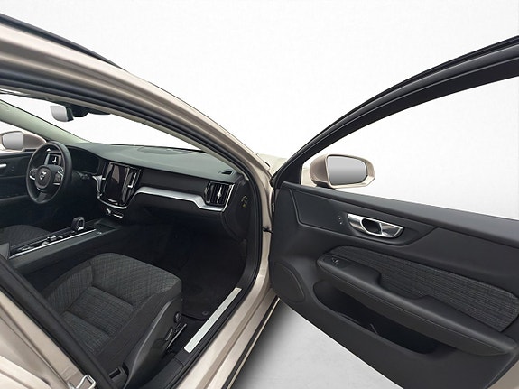 Volvo V60 28 of 30