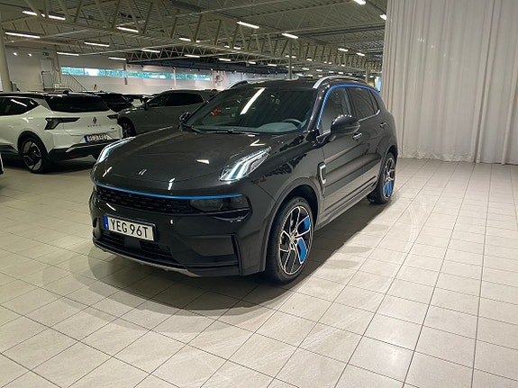 Lynk & Co 01 2 of 23
