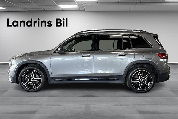 Mercedes-Benz GLB200 4 of 21