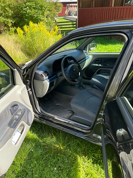 Renault Clio 4 of 4