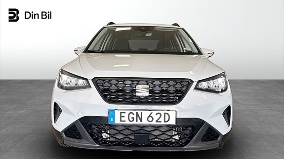 Seat Arona 4 of 12