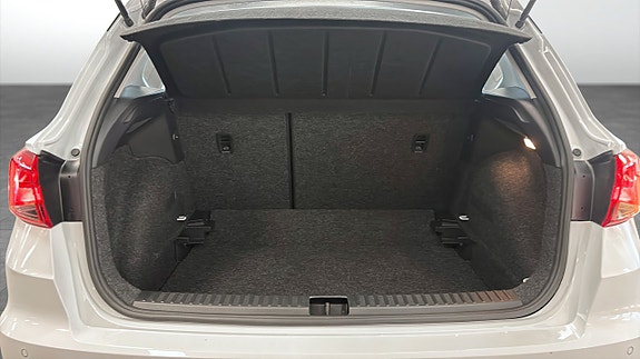 Seat Arona 12 of 12