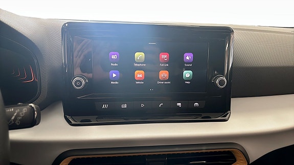 Seat Arona 9 of 12