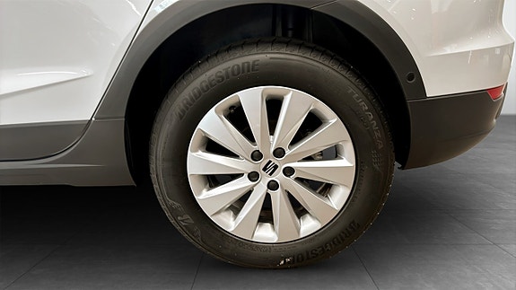 Seat Arona 6 of 12