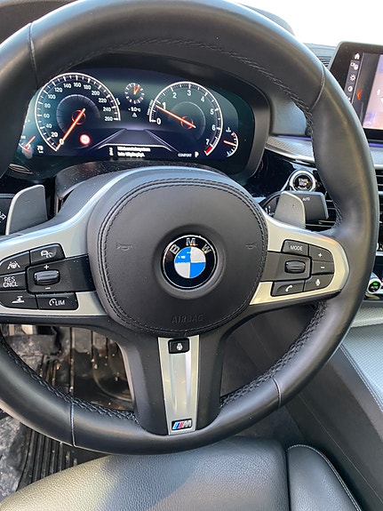 BMW 540i 4 of 4