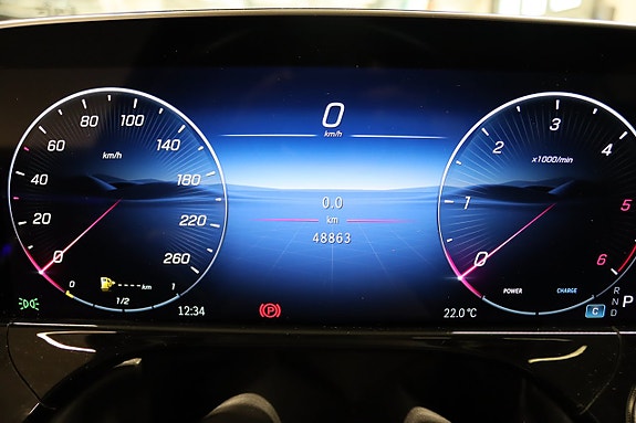Mercedes-Benz E450 13 of 29