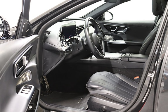 Mercedes-Benz E450 10 of 29