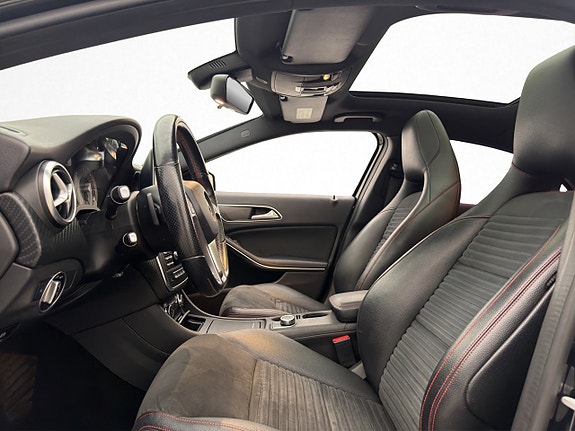 Mercedes-Benz A220 10 of 29