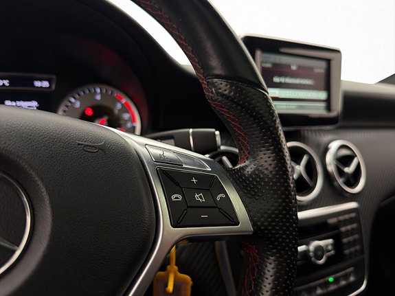 Mercedes-Benz A220 14 of 29