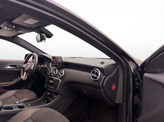 Mercedes-Benz A220 20 of 29