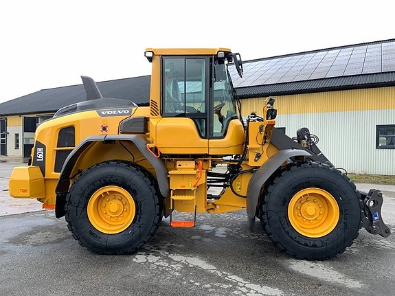 Volvo L60H lastmaskin, fabriksny maskin, svensksåld 5 of 7
