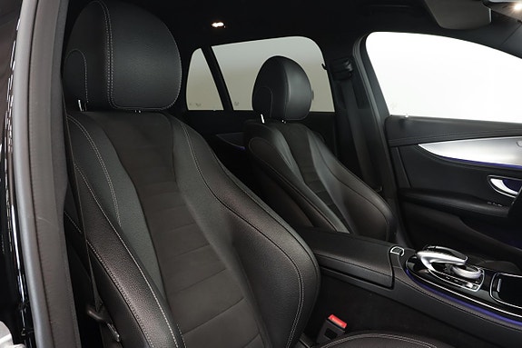 Mercedes-Benz E220 10 of 19