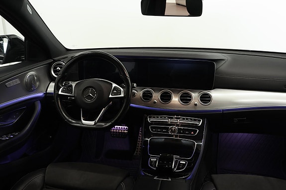 Mercedes-Benz E220 14 of 19