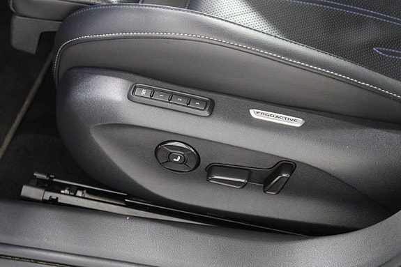 Volkswagen Passat 11 of 22