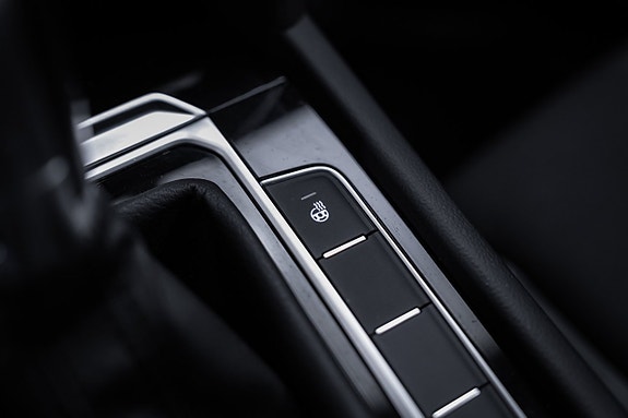 Volkswagen Passat Alltrack 23 of 30