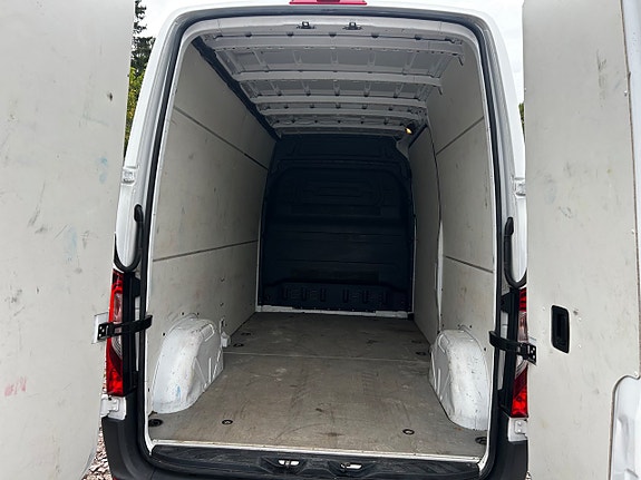 Mercedes-Benz Sprinter 211 6 of 21