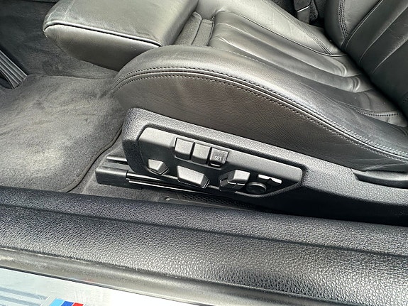 BMW 640i 13 of 29
