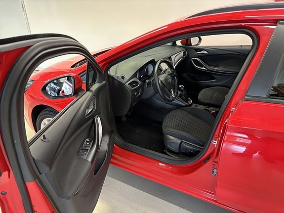 Opel Astra 5 of 9
