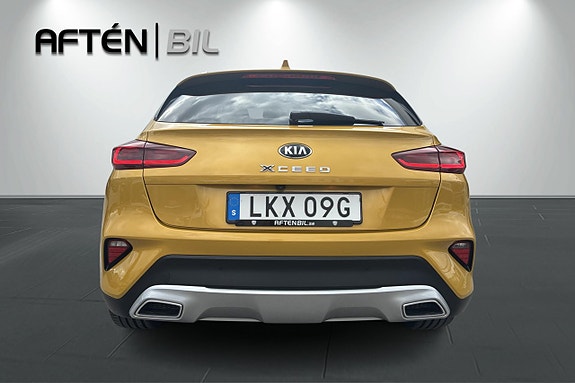 Kia XCeed 9 of 21