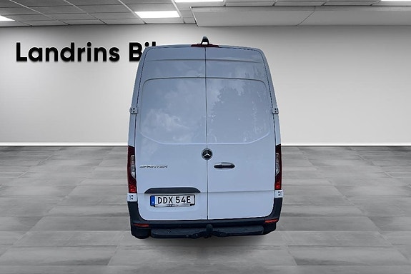 Mercedes-Benz Sprinter 211 5 of 18
