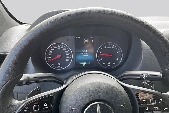 Mercedes-Benz Sprinter 211 10 of 18