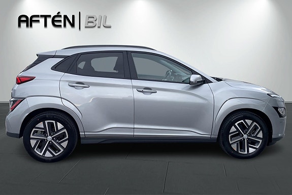 Hyundai Kona 7 of 24