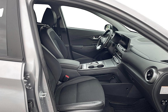 Hyundai Kona 14 of 24