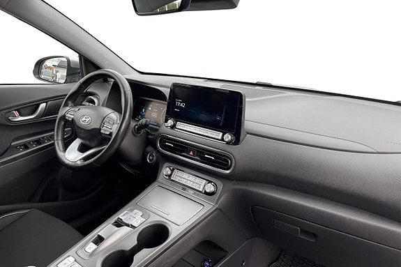 Hyundai Kona 15 of 24