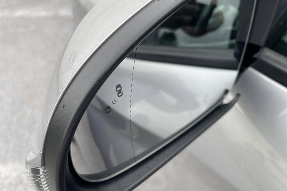 Hyundai Kona 19 of 24