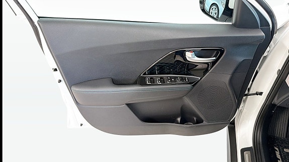Kia e-Niro 11 of 21