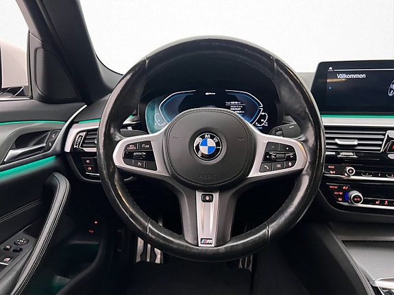 BMW 530e 13 of 30