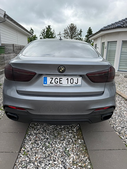 BMW X6 4 of 4