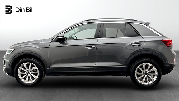Volkswagen T-Roc 2 of 19