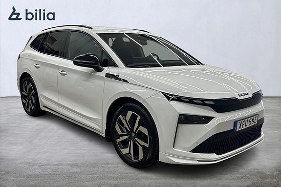 Skoda Enyaq 5 of 16