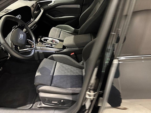 Audi A6 12 of 19