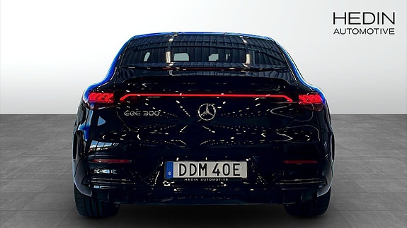 Mercedes-Benz EQE300 7 of 12