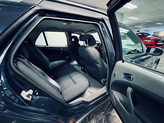 Saab 9-5 7 of 13