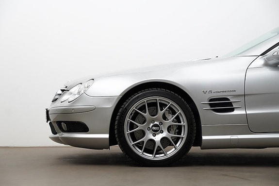 Mercedes-Benz SL55 10 of 24
