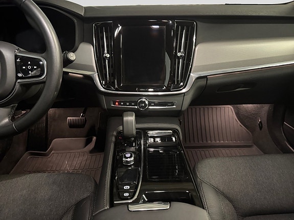 Volvo V90 13 of 20