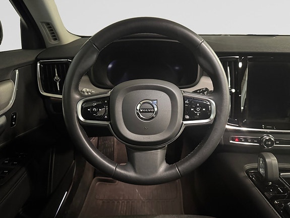Volvo V90 14 of 20