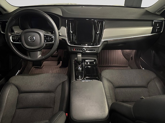 Volvo V90 11 of 20