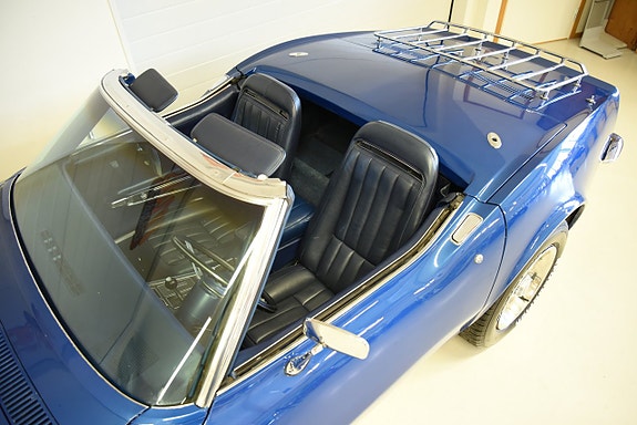 Chevrolet Corvette 27 of 30