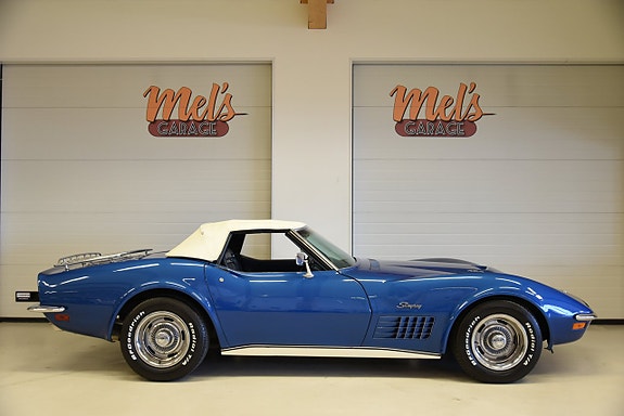 Chevrolet Corvette 6 of 30